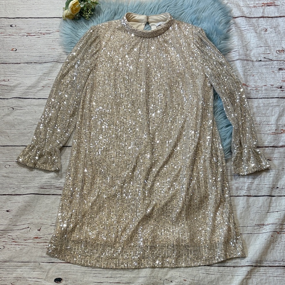 julia jordan Champagne Sequin Long Sleeve Shift Dress